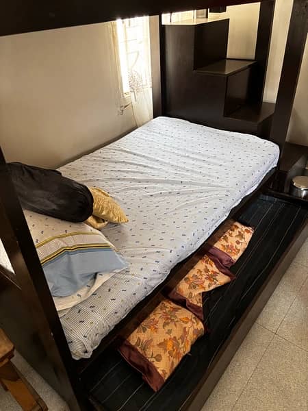 King size bunker bed with three portions 2