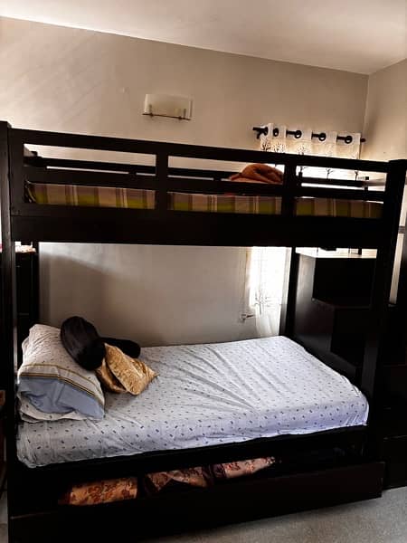 King size bunker bed with three portions 3