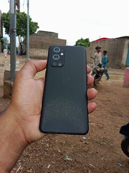 ONEPLUS 9 Pro 8/256 dual sim approved 1