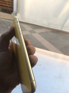 I phone XR Non Pta factory unlocked  with 79perc battery