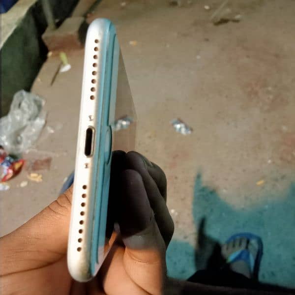 iPhone 7plus betry health 81 condition 10by10 water pake PTA proved 0