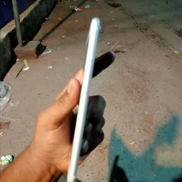 iPhone 7plus betry health 81 condition 10by10 water pake PTA proved 4