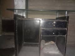 table for sale with glass 0