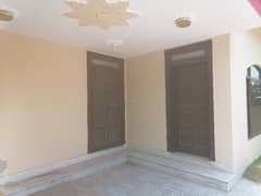 10 Marla House single unit For Rent