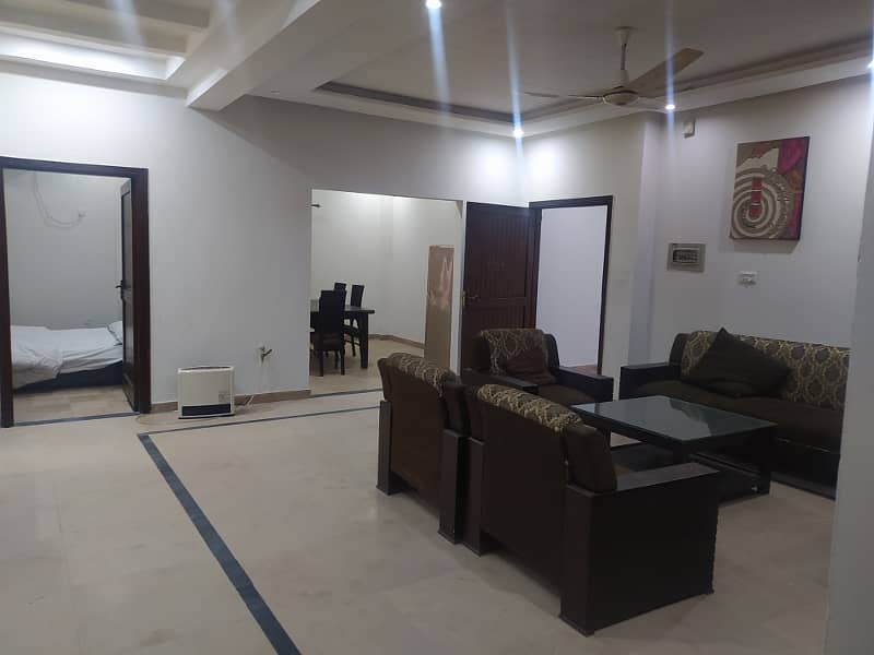 3 bedroom furnished flatr for rentin safari villas1 Phase1 Bahria Town 5