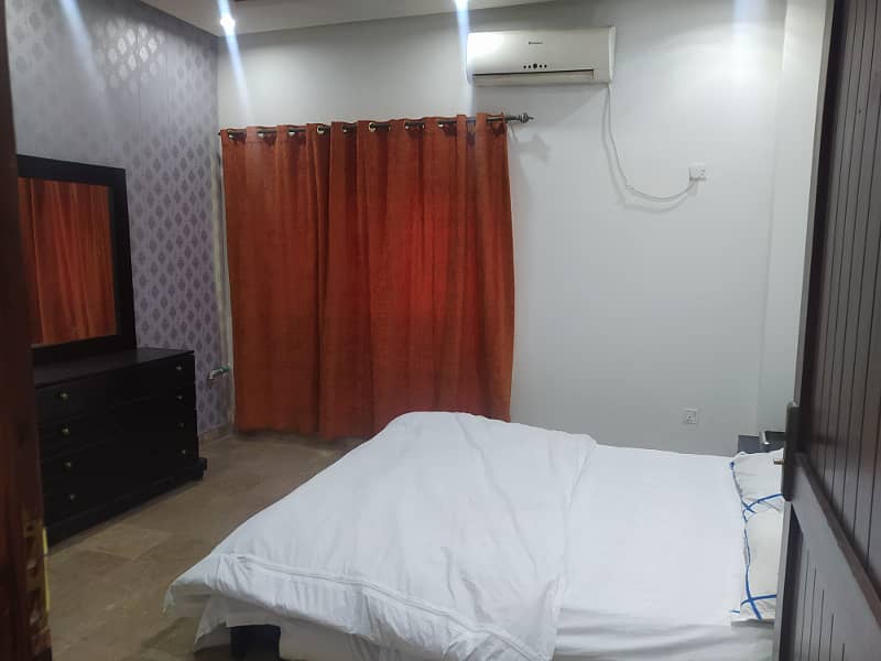 3 bedroom furnished flatr for rentin safari villas1 Phase1 Bahria Town 6