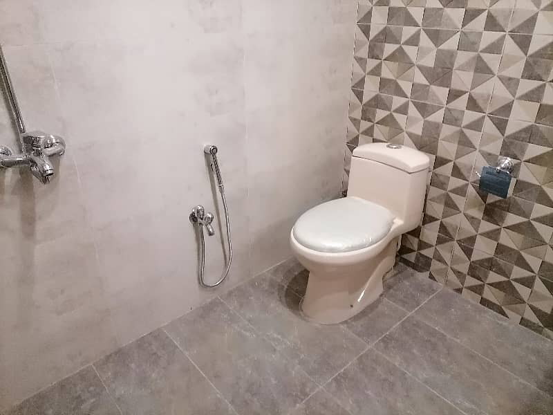 2 Bed Fully Furnished Flat For Rent In Qj Heights, Bahria Town Phase 1 7