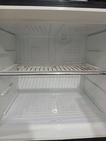 Dawlance refrigerator 2