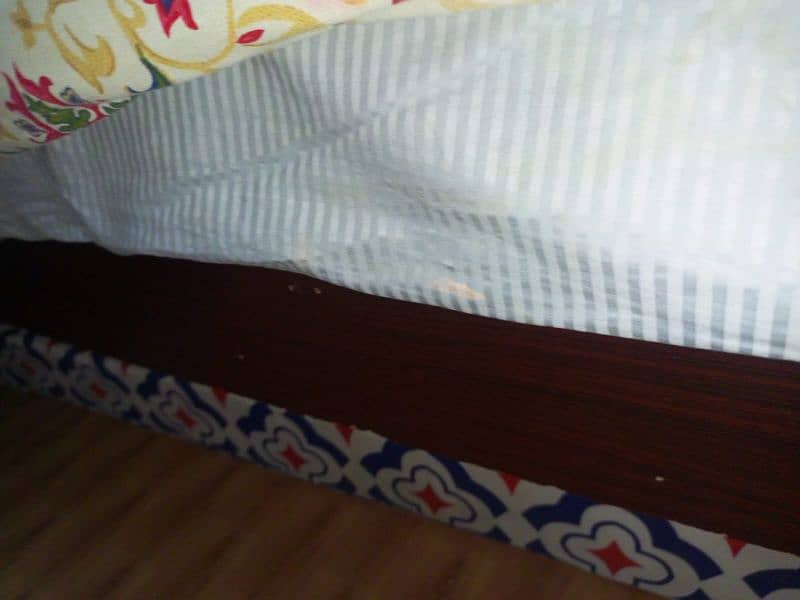 king size wooden bed with mattress 4