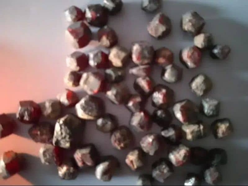 garnet for sale 1 kg price 30 thousand. 0