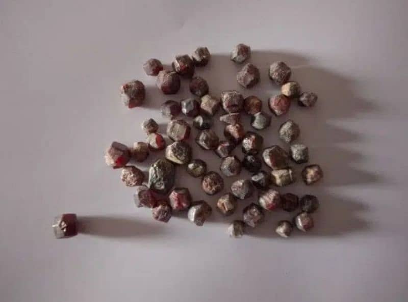 garnet for sale 1 kg price 30 thousand. 5