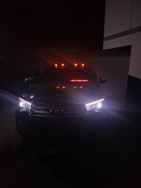 Toyota Hilux 2021 5