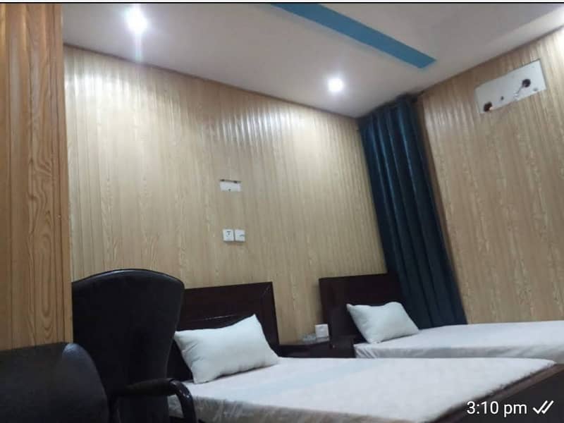 Luxury furnished room 2 seater with service for job holders 0