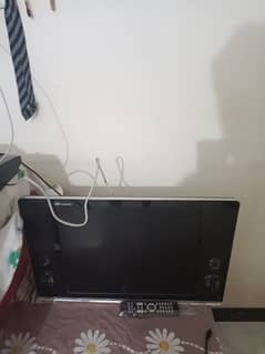led tv and with remote