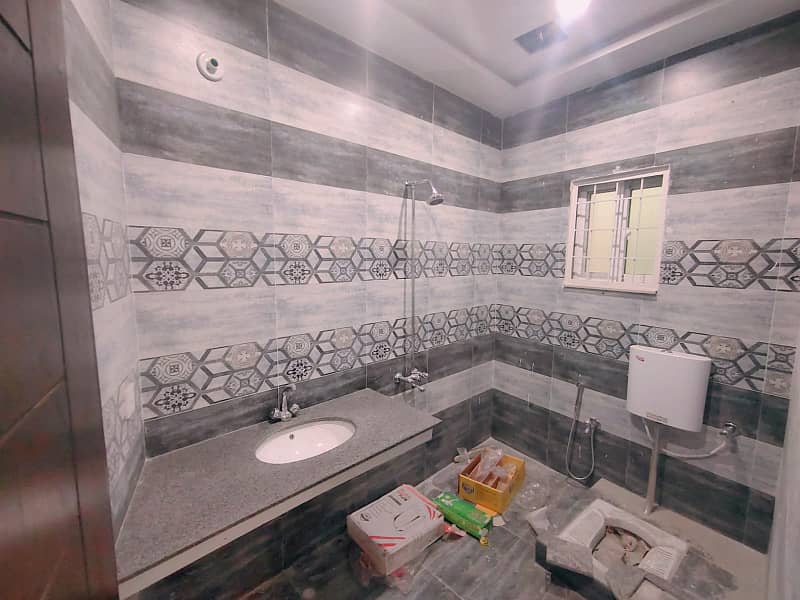 7 Marla House For Rent In DHA Lahore Phase 1 Block N Near National Hospital 31