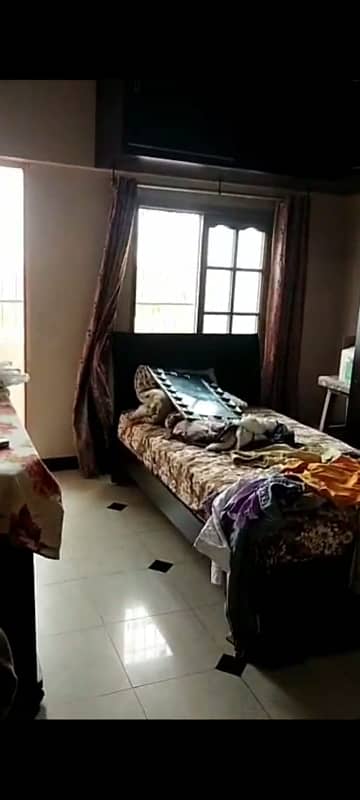 Falaknaz View Apartments - 3 beds Flat For sale on main shahrah-e-faisal 3