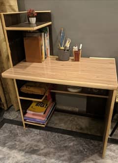 study table or computer table for sale in good condition for sale