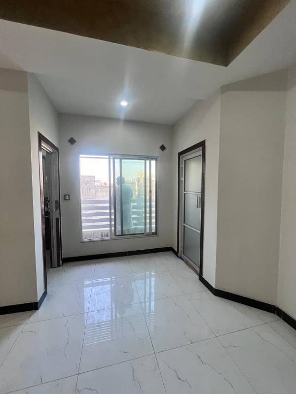 Unfurnished one bedroom apartment available for rent 6