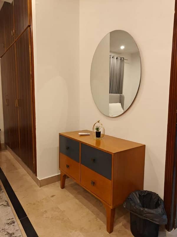 2 Bed Luxury Furnished Appartment Available for Rent On daily Basis 6