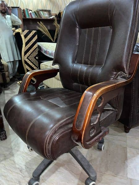 IMPORTED Original Leather Office chair 0
