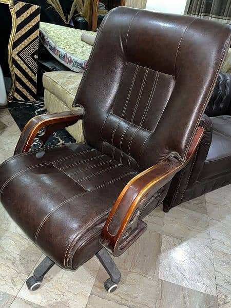 IMPORTED Original Leather Office chair 2