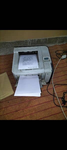 HP Laserjet printer 2