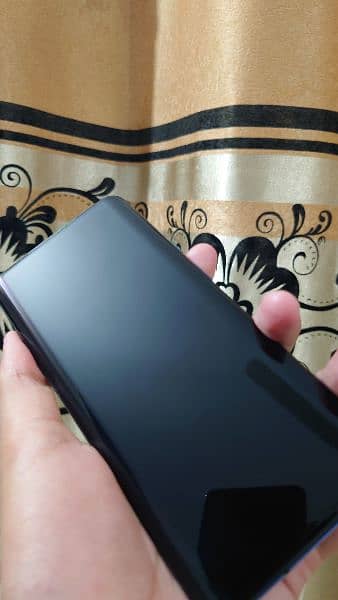 OnePlus 7 Pro
8/256 Snapdragon 855 pubg 90 4