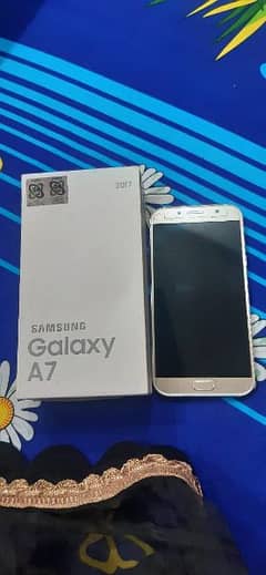 samsung A7 2017 for urgent sale 03010018494