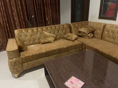 L Shaped Sofa 6mnth used