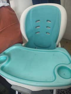 Kids high chair in mint condition