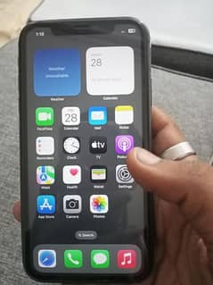 iphone 11 28 GB