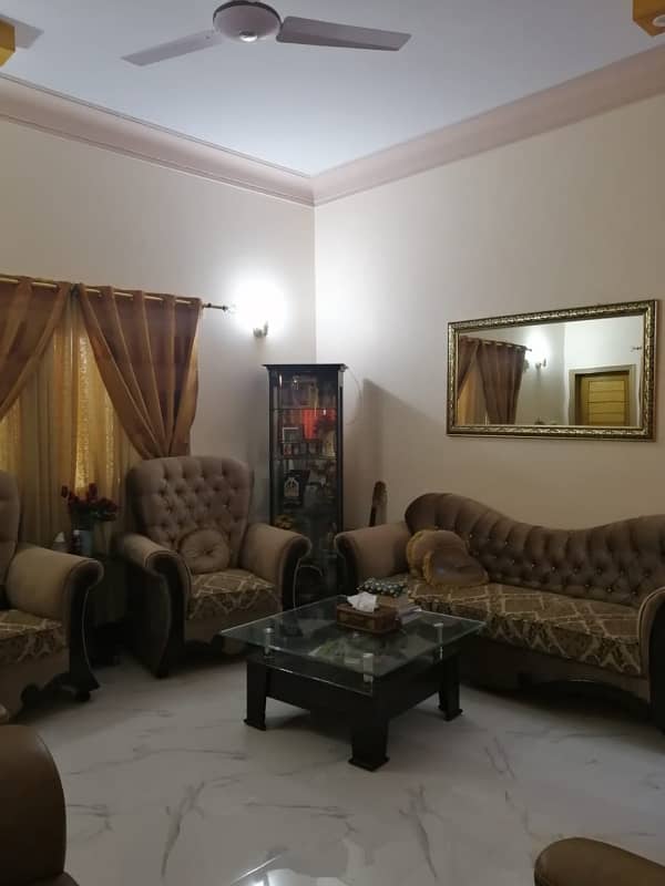 Stunning Prime Location House Is Available For Sale In Gulshan-E-Iqbal Block 3 9