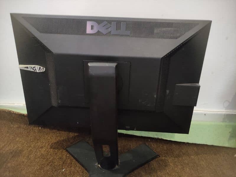 Dell Monitor LCD LED IPS VGA HDMI 1