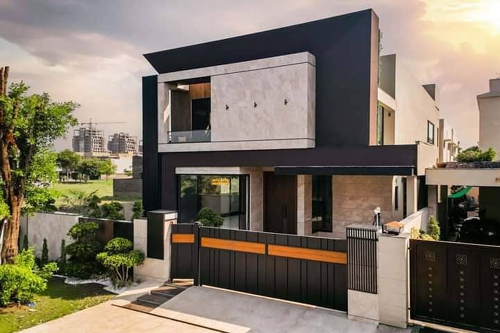 One kanal Brand New House Availaable For Sale 0