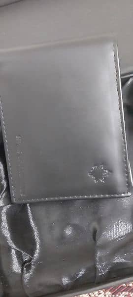 Genuine leather wallet + key cahin 4