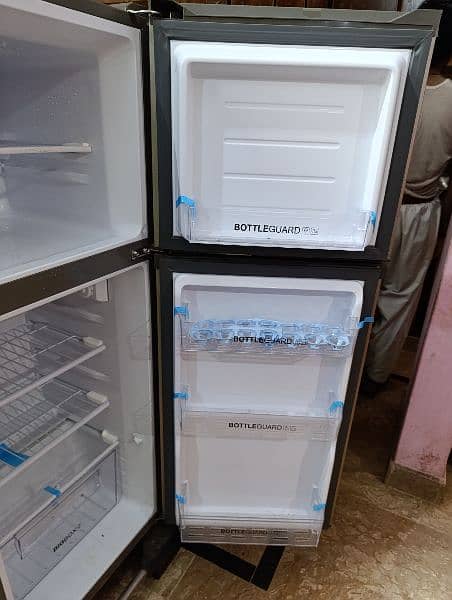 Haier mini fridge 3