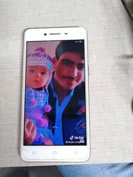 OPPO A37M Good Condition 1