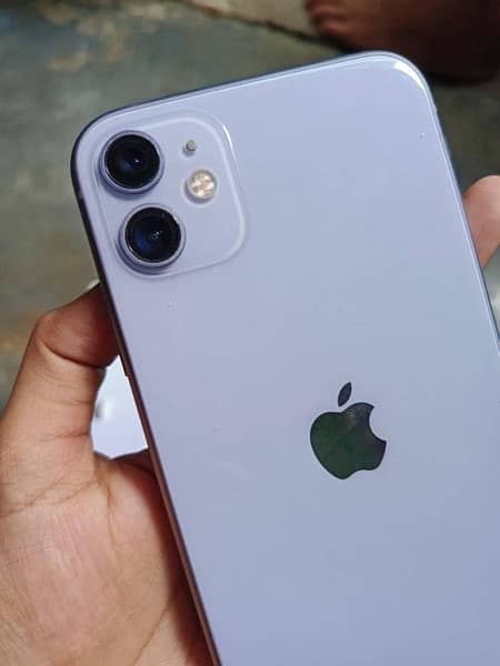 iPhone 11 128gb pta approved 1