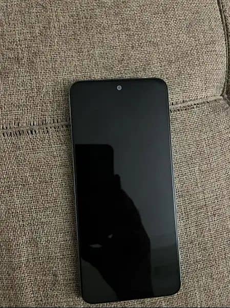 Redmi note 12 full box 8+4gb/128gb only 2 month used full warranty 3