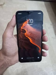 Redmi 8 4/64 Pta approved with box