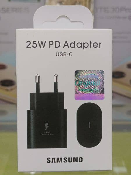 Samsung 25W, 45W PD Adapter and Cables 1