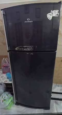 dawlance refrigerator