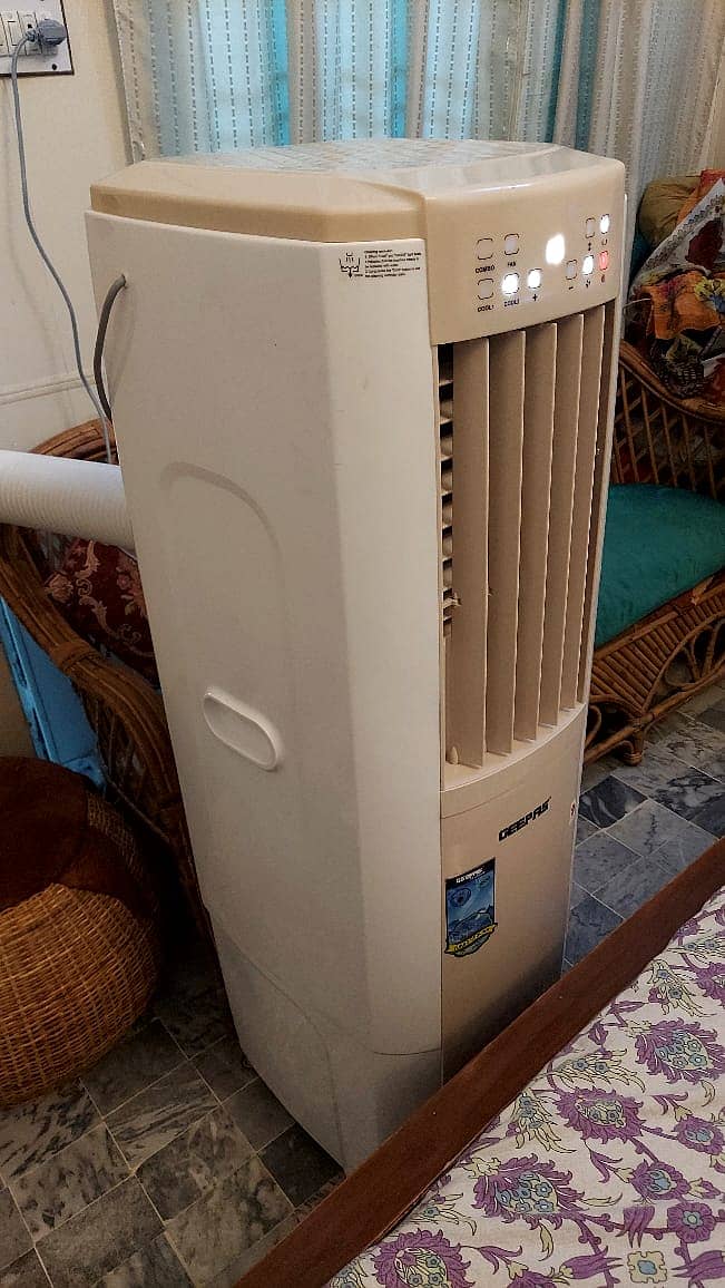 Very Little Used Gepas 0.75 Ton Air Conditioner/Cooler (2in1) for sale 0