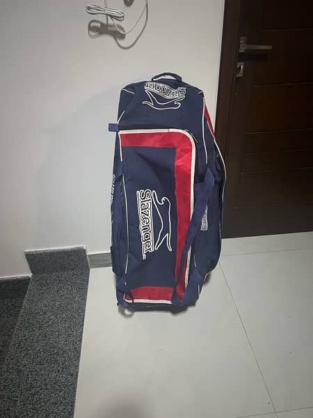 slazenger orignal cricket kit bag with wheels 2
