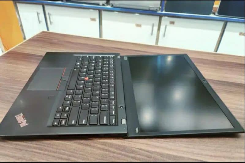 lenovo i7 8th generation 16gb ram 256gb nvme touch laptop 0