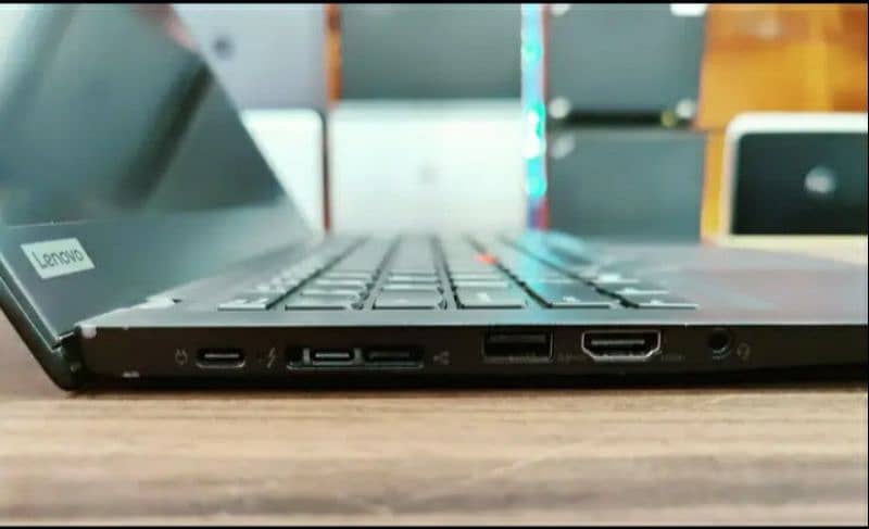 lenovo i7 8th generation 16gb ram 256gb nvme touch laptop 1
