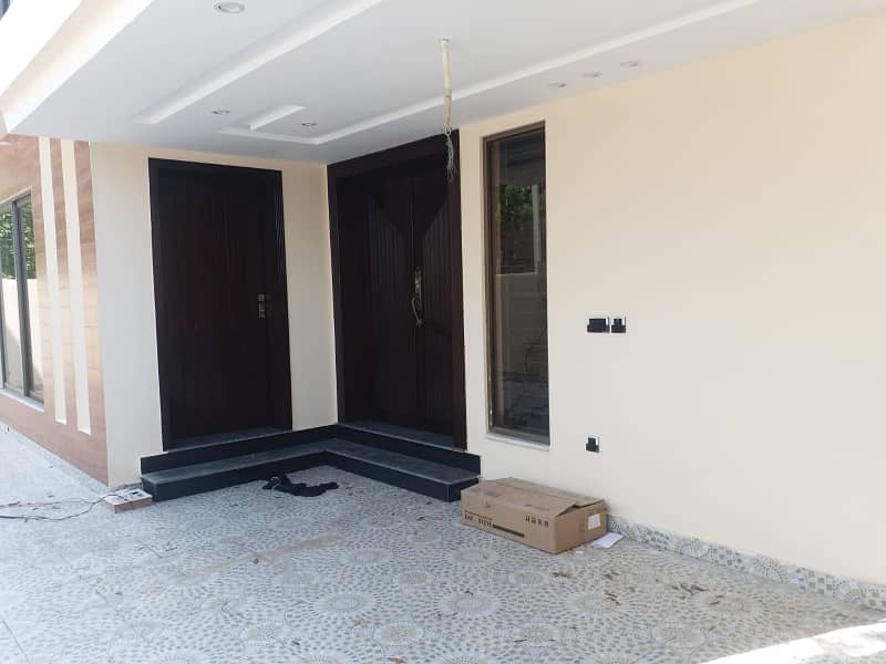 Seven Marla Non-Furnished Brand New House For Rent In Bahria Town, Lahore. 4