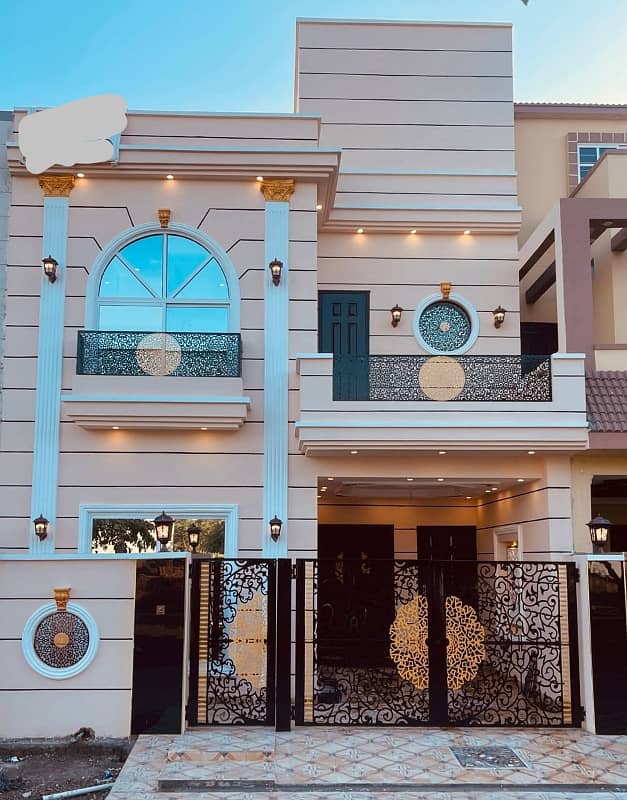 Five Marla Non-Furnished Brand New House For Rent In Bahria Town, Lahore. 0