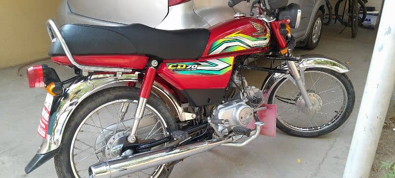 Honda CD 70, only 3000 KM used, Used in kharian cantt. 4