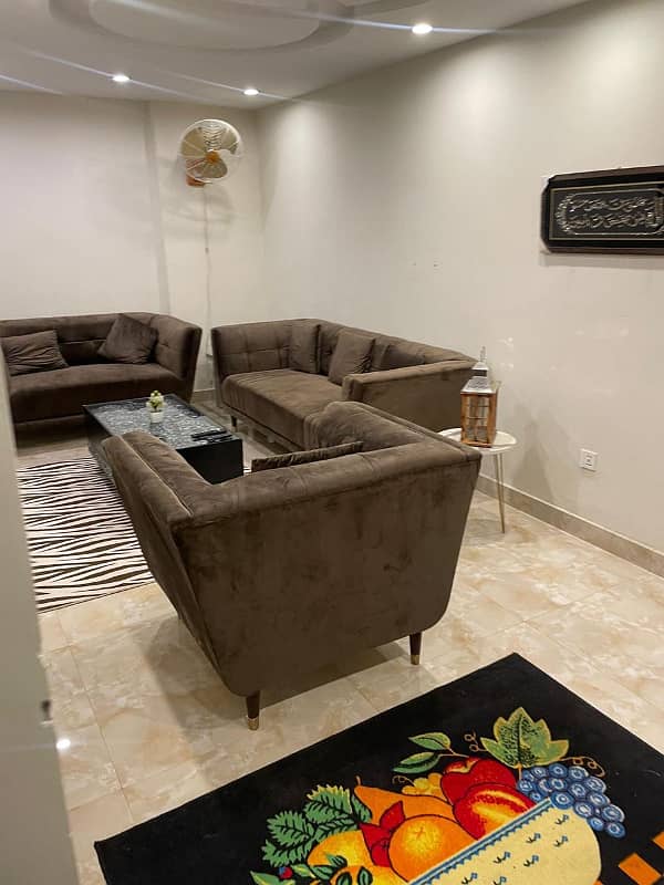 One Bed Furnished Apartment Available For Rent In Bahria Town, Lahore. 5